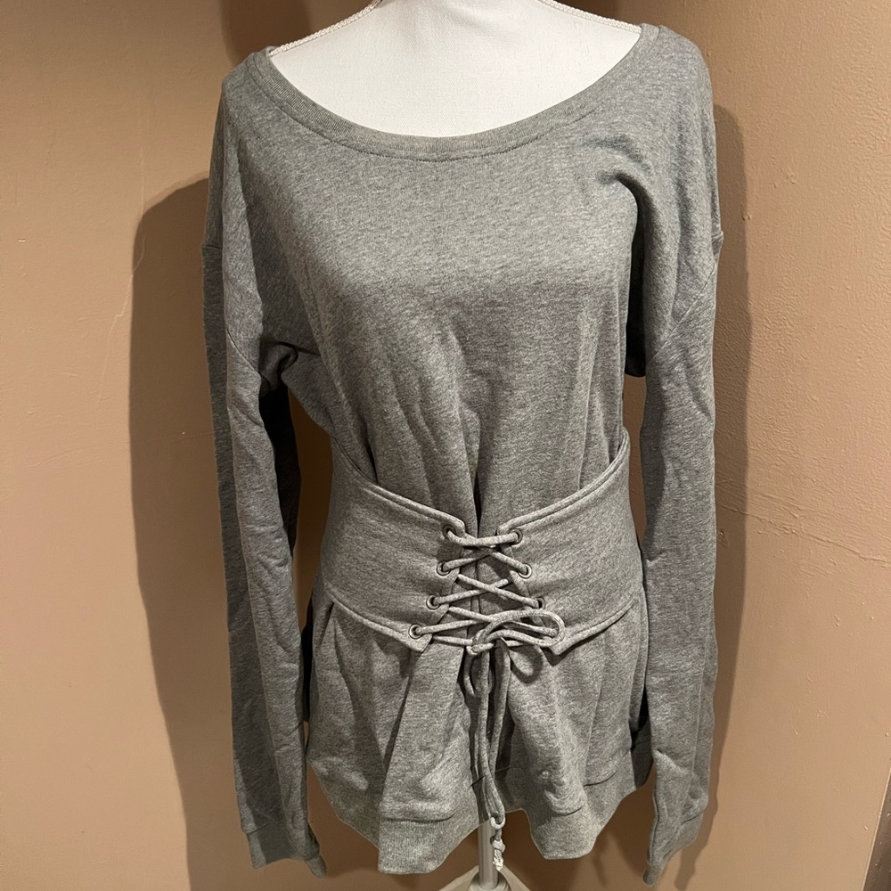 Women Mistress Rocks Sweater